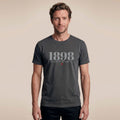 https://images.tcdn.com.br/img/img_prod/1006590/camisa_vasco_reserva_1898_masculina_chumbo_1_20260522105730_5b01830f9eab.jpg